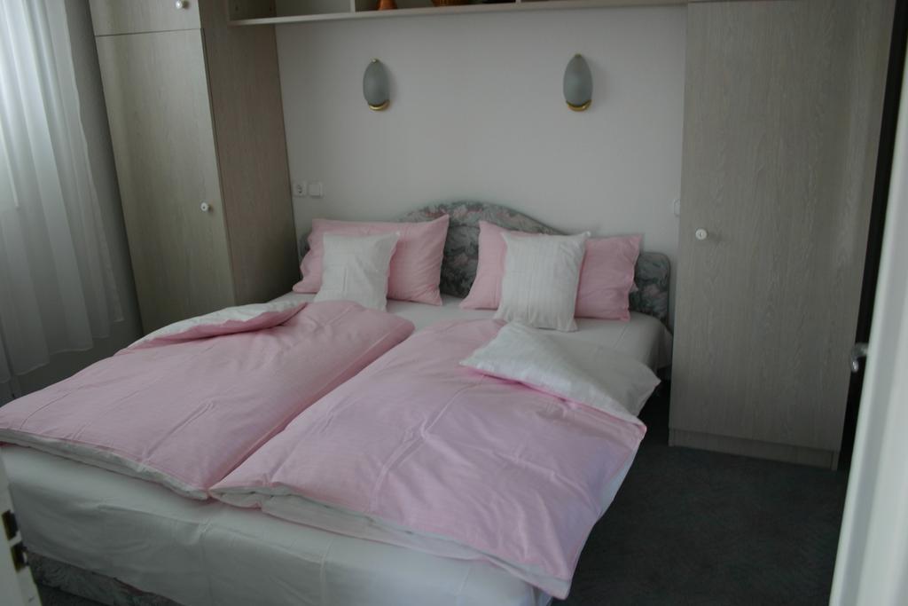 Doina Apartman Zalakaros Zimmer foto